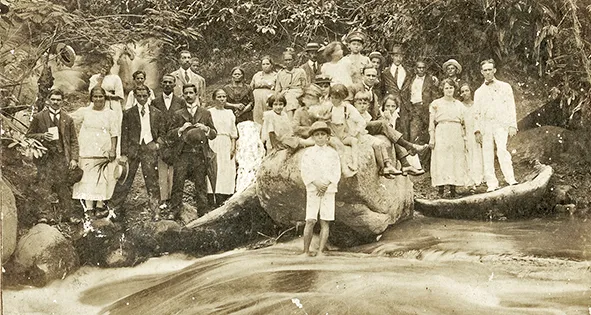 Passeio da Classe de Jovens nas Furnas da Tijuca, em 1923