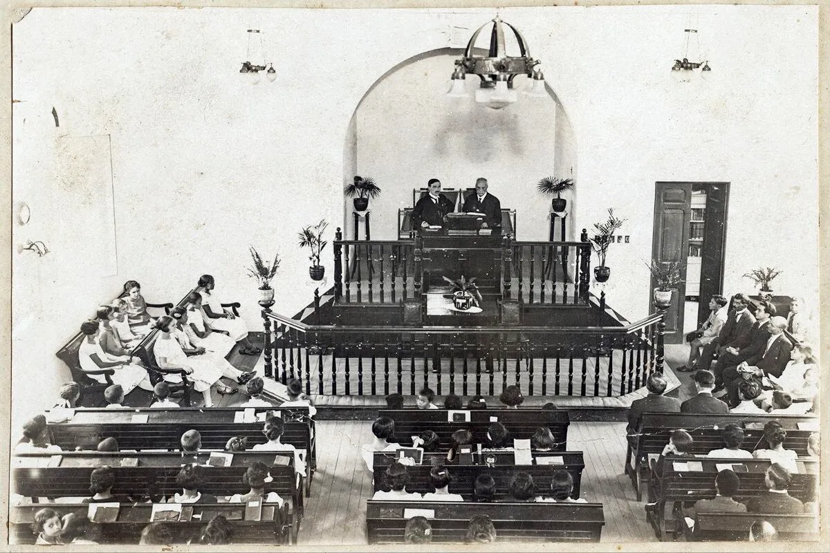 Vista do púlpito da igreja em 1925